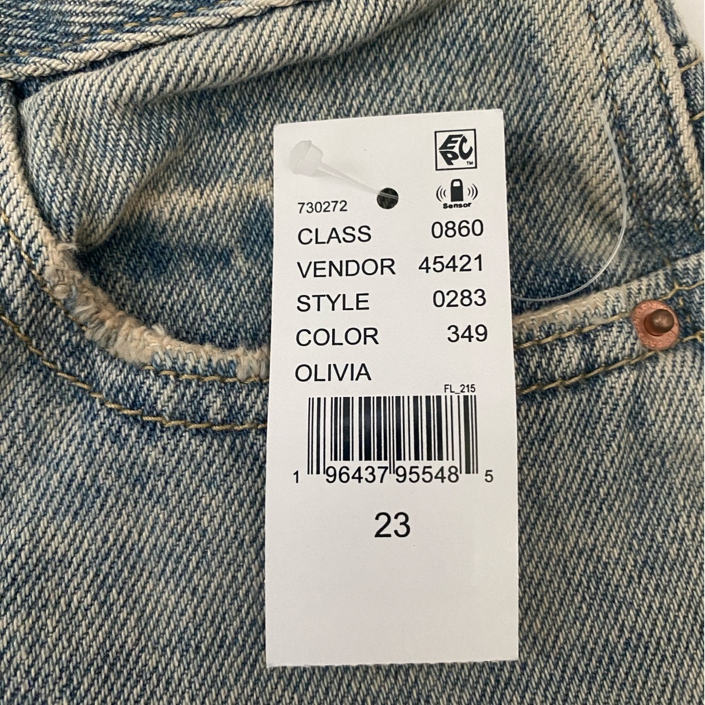 NWT PacSun Washed Blue Denim Jeans with Branded Button, Size 23​ - Picture 6 of 6